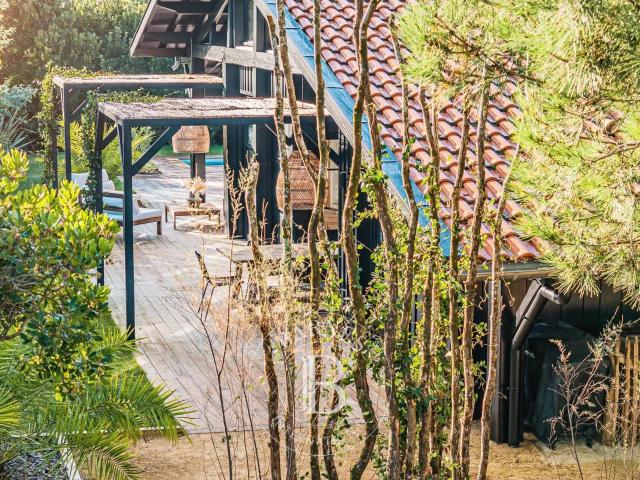 Somptueuse Villa En Bois Avec Piscine, Au Cap Ferret 185m² Le Cap Ferret