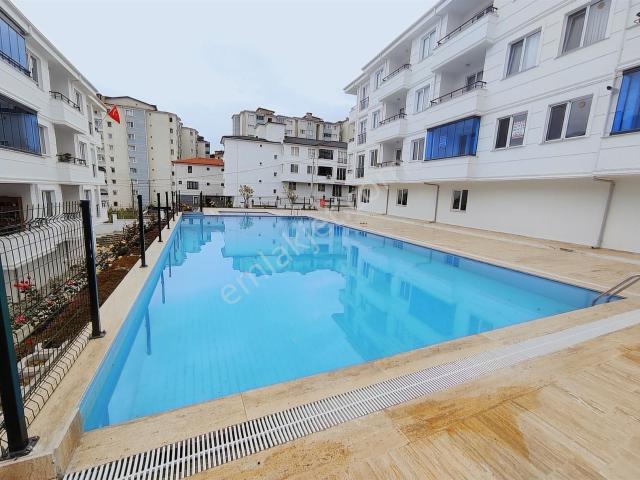 Son Fırsatlar Ayçadan Satılık Havuzlu Sitede 3+1 Daireler