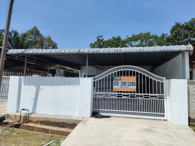 SONGKET at Pekan Lama Sg Petani BIG Corner House