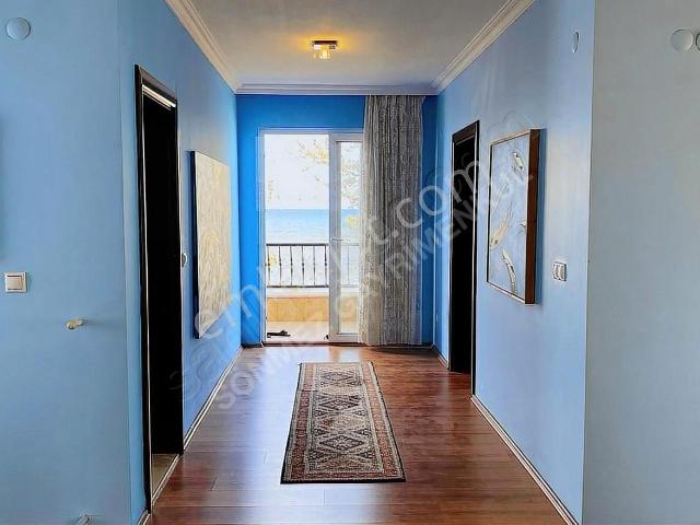 Sönmez'den Deniz Ve Doğa Manzaralı 300 M² Satılık Villa
