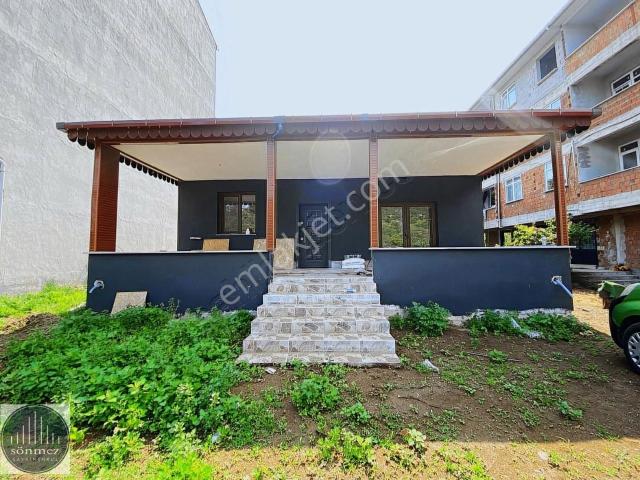 Sönmezden Turnasuyunda Denize Yakın 460 M² Arsalı Müstakil Ev