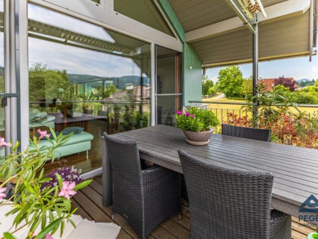 Sonne und See erleben: geräumige 3 Zimmer Dachgeschoß Wohnung in Zell am Moos
