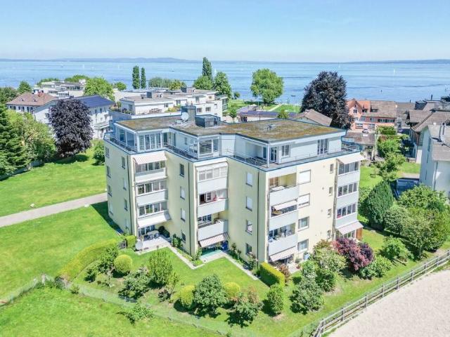 sonnenverwöhnte 5 Zi. Attikawohnung in Horn am Bodensee