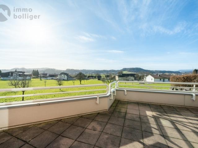 Sonnenverwöhnte Eigentumswohnung in Waldnähe