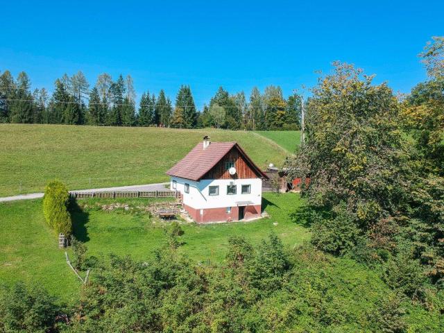 RESERVIERT ! * Sonnengrund am Plöschenberg oberhalb der Nebelgrenze* mit Bestandsobjekt