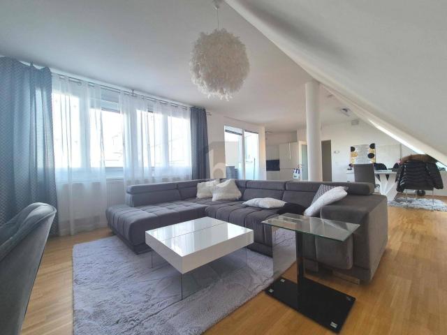 SONNENLICHT, WEITBLICK & WOHNGEFÜHL