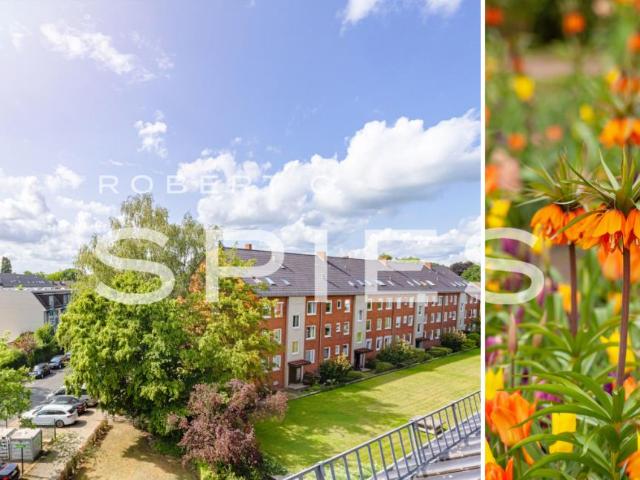Sonnige Dachgeschosswohnung mit Loggia & Garage