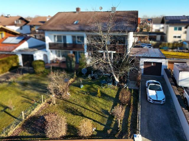 Sonnige Doppelhaushälfte in guter Lage Kolbermoors – viel Platz und Potenzial!