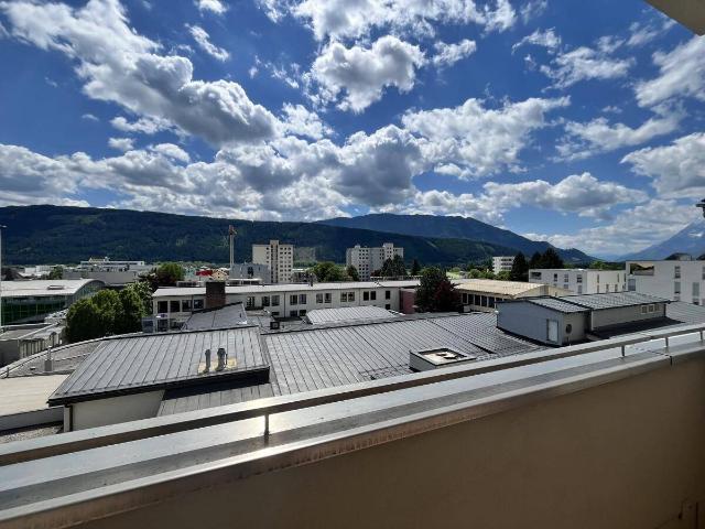 Sonnige Eigentumswohnung direkt am Hauptplatz!Highlight 2 Balkone!