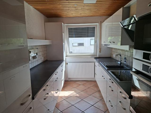 Sonnige, großzügige Erdgeschosswohnung mit Garage auf dem schönen Bruckersberg!
