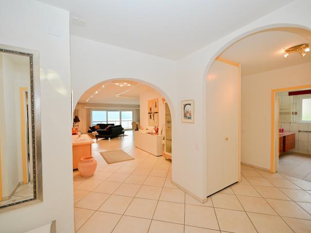 Sonnige Seepanorama Ferienapartment mit luxuriösem Wellness im Haus | dreamo. Ch