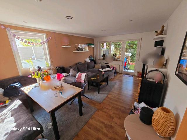 Sonnige Wohnung im schönen Teltow 3Zi B+GB+K+Keller+Garten