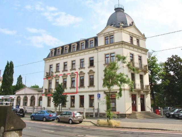 Sonnige Zimmer kleiner Balkon beste Verkehrsanbindung!