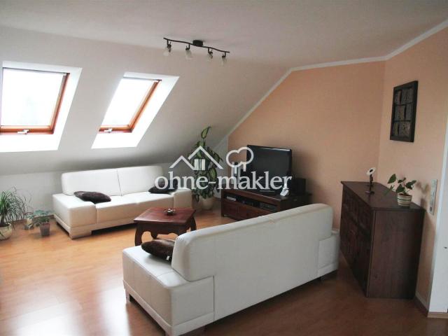 Sonnige 2 Raum DG Wohnung in gepflegter Wohnanlage