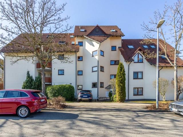 Sonnige 2 Zimmer Maisonette Wohnung auf dem Schafhof