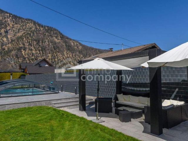 Sonniges 5 Zi Haus 175m² Ebensee mit Terrasse, Loggia & Pool, Gebirgsblick, Top Ausstattung in Ebensee Wohnen im Salzkammergut