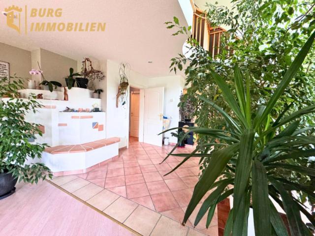 Sonniges Zuhause nahe Wien – Einfamilienhaus mit Terrasse, Pool, Garten & viel Platz zum Leben