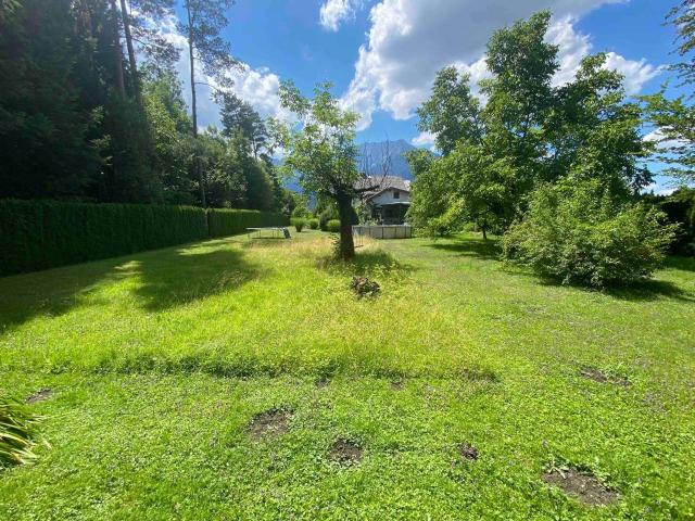 Sonniges Baugrundstück in Hallein Rif