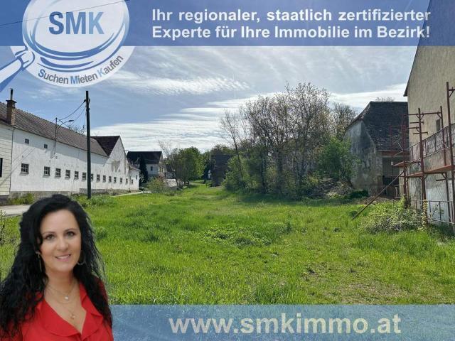 Sonniges Baugrundstück in idyllischer Ortslage!