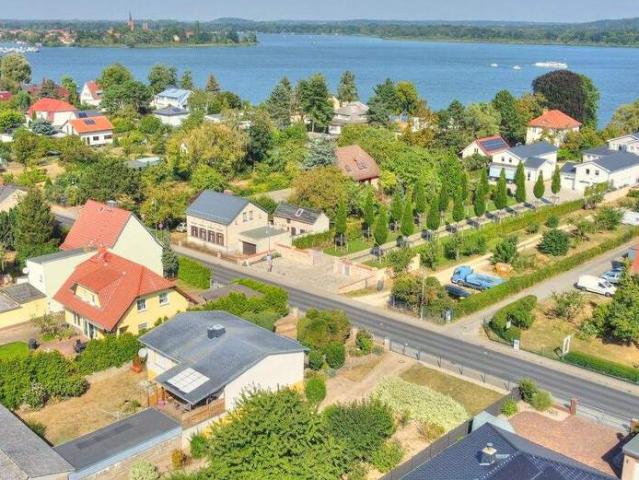 Sonniges Familienhaus in Werder Havel Südterrasse, Büro Untergeschoss & Technik Komfort