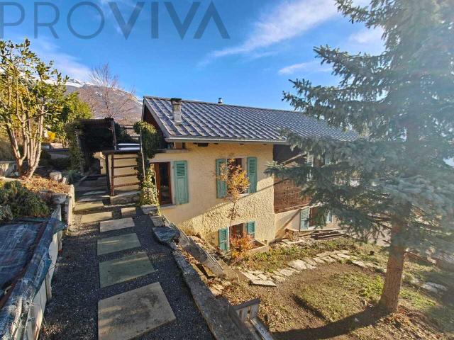Sonniges Familienhaus mit Garten und Potenzial in Venthone