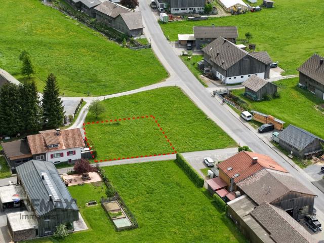 Sonniges Grundstück in Begehrter Lage von Bezau