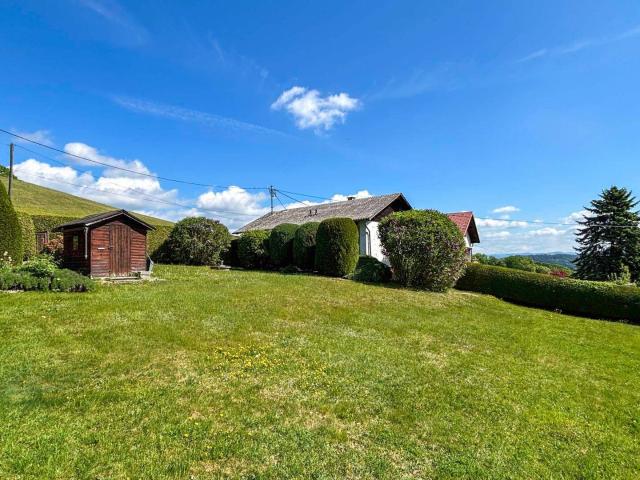 Sonniges Grundstück: Vielseitig mit rund 1000 m²