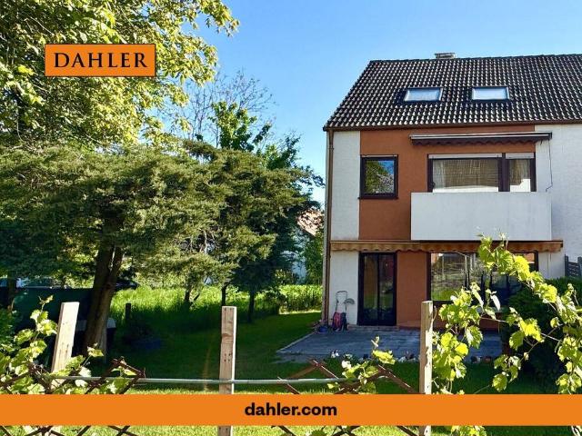 Sonniges Reihenendhaus in Diedorf mit Garten und Garage