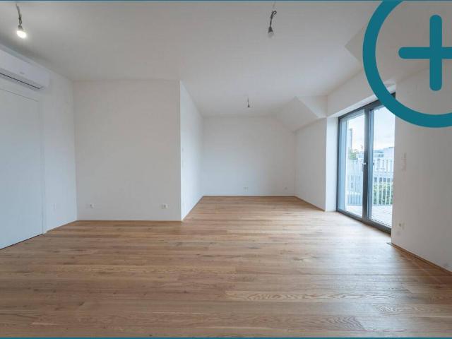 SONNNENSCHEINHIT MIT 2 TERRASSEN