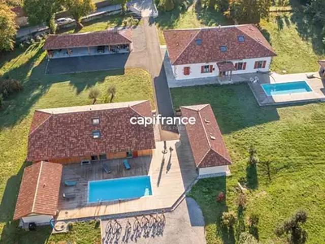 Soustons 40140 Achat / Vente maison 15 pièces t15 piscine jardin