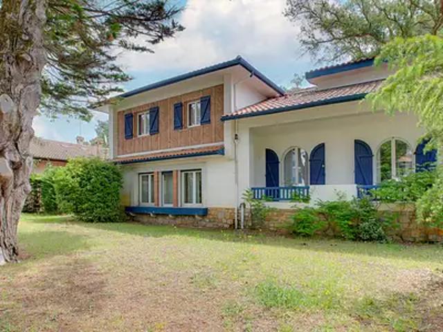 Soorts Hossegor 40150 Achat / Vente maison 8 pièces t8 au dernier étage piscine