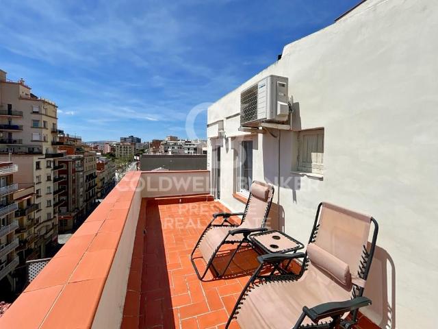 Sobreático con licencia turística justo al lado de CampNou 59m² Barcelona