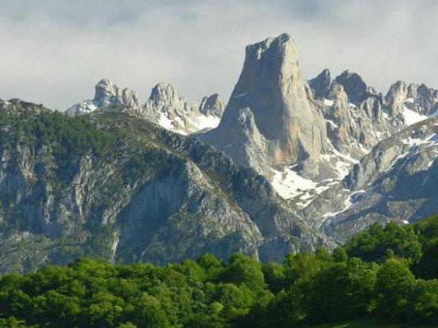 Sobrefuentes Yernes Y Tameza Asturias