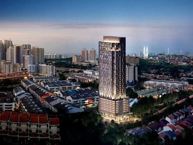 Societe, Desa Sri Hartamas, Sri Hartamas