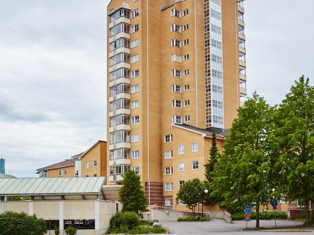 Södra Allégatan 24