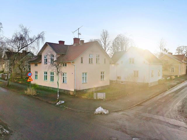 Södra Långgatan 9