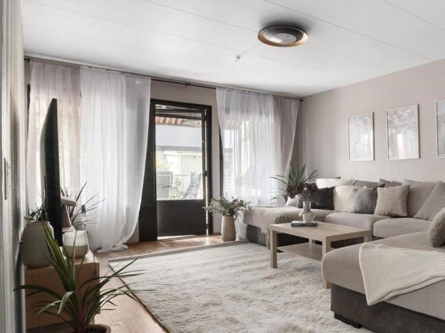 Södra Ligården, Hisings Kärra