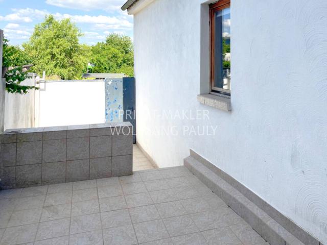 Sofort beziehbare + Nur 2 Familien im Haus