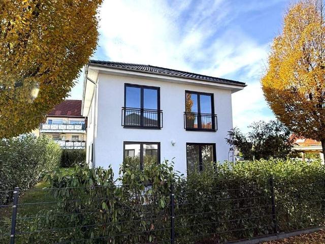 Sofort bezugsfertig! Einfamilienhaus BJ 2022 Top Lage bei Leipzig & Halle 143 qm und 5 Zimmer