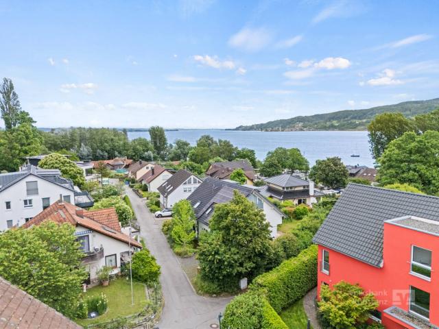 Sofort bezugsfrei! Maisonette Wohnung mit atemberaubender Seesicht in Gaienhofen