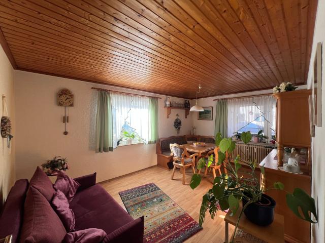 Sofort bezugsfreie 4 Zimmer Eigentumswohnung Ihr neues Zuhause wartet bereits auf Sie!