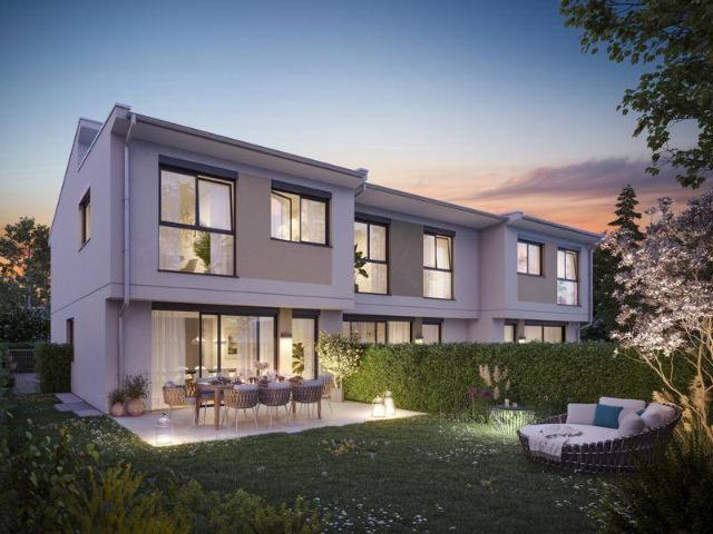 Sofort einziehen: Modernes Reihenhaus mit PV und Klimaanlage, Wärmepumpe, Keller und großzügigem Garten