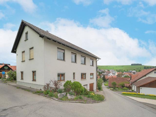 Sofort frei Großzügiges 2 Familienhaus in Geisingen Leipferdingen