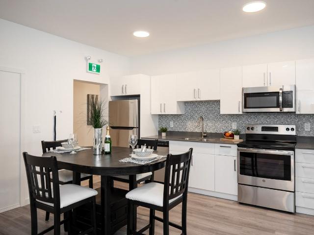 Soho Flats 1 Bedroom Apartment for Rent at 265 Princess St, Winnipeg, MB R3B 0Y9 Downtown Winnipeg