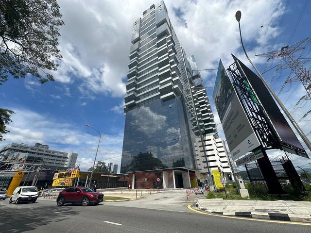 SOHO 3 TOWER OFFICE Jalan Ampang FREEHOLD