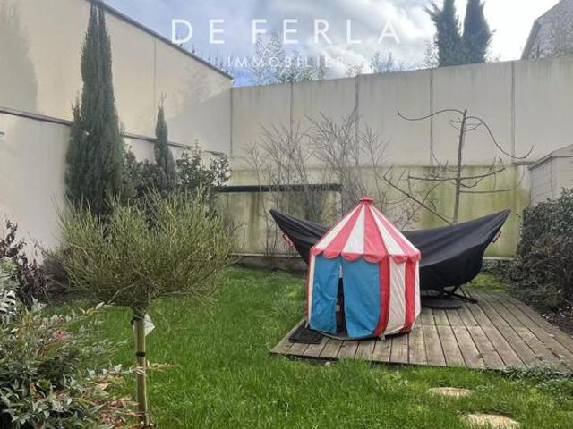 SOISY SOUS MONTMORENCY: APPARTEMENT TRAVERSANT AVEC DEUX JARDINS – PROCHE ENGHIEN