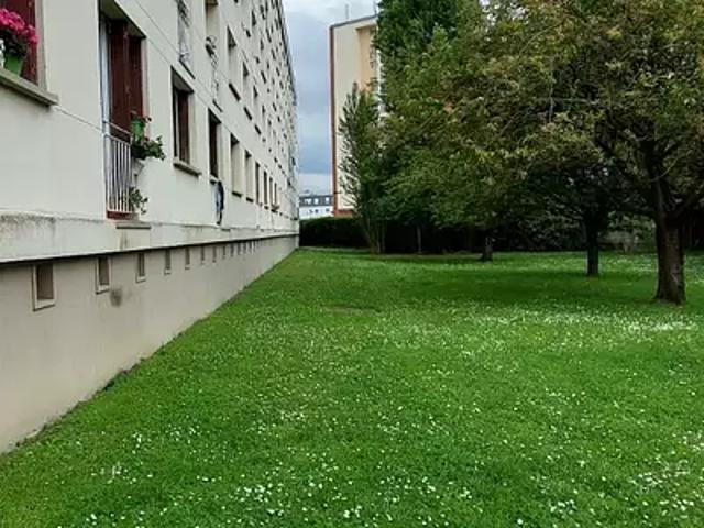 Soisy sous Montmorency 95230 Achat / Vente appartement 2 pièces t2 au dernier étage parking