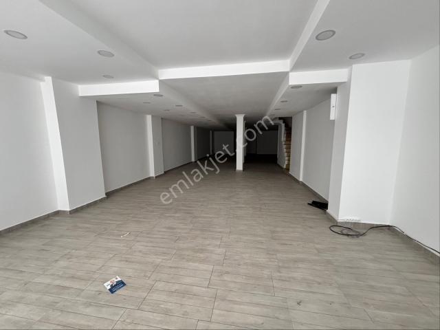 Söke Emlak Ofisinden Çarşı Merkezde Kiralık Dükkan
