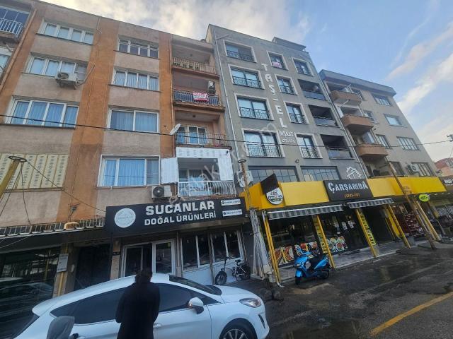 Söke Emlak Ofisisınden Yenicami De Satılık Daıre