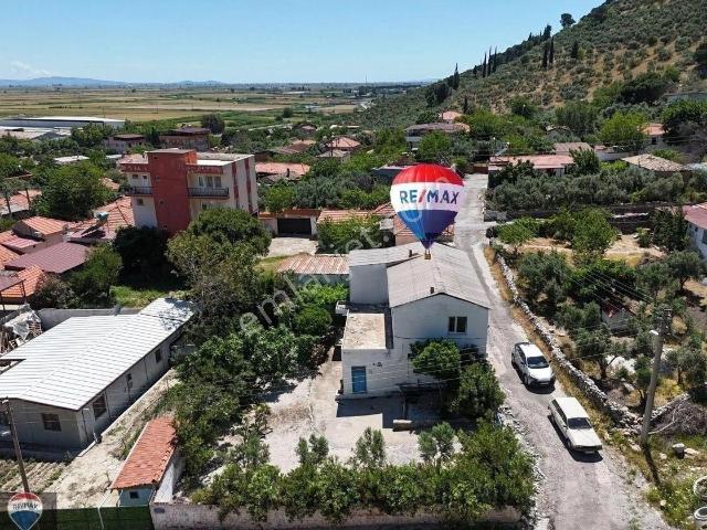 Söke Güllübahçe’de Satılık 4+1 Müstakil Ev